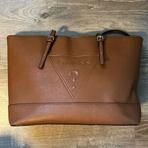 TAN GUESS PURSE CHEETAH PRINT INSIDE